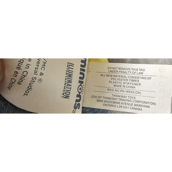 Despicable Me Stuart the Minion One Eyed Stuffed Plush Toy 9.5" inches Tall - Picture 5 of 7